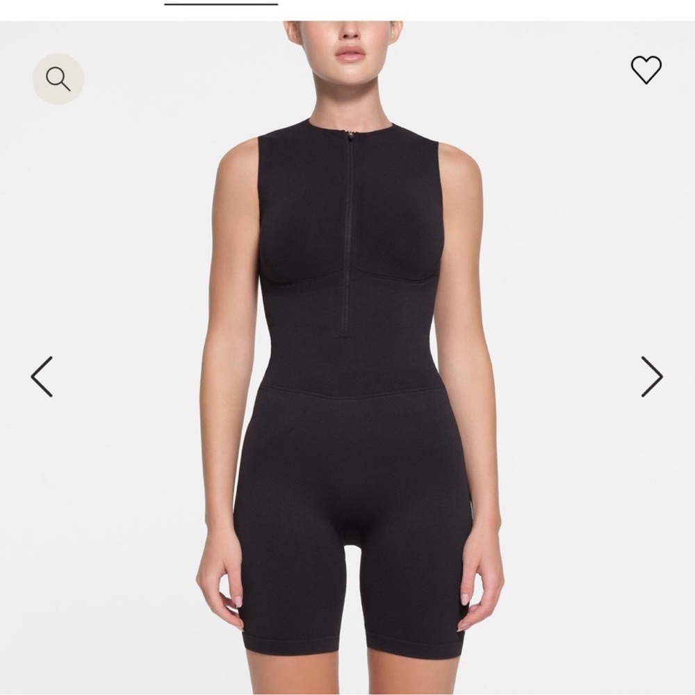 Black Sleeveless Jumpsuit
